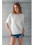 Kadın Bisiklet Yaka Kroche Aksesuarlı T-Shirt Beyaz - 25779 1