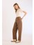 Yeni Sezon Afra x Defacto Coool Baggy Fit Gabardin Pantolon Yıkamalı Cepli Normal Bel 2