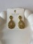 Midye Taşlı Gold Küpe 2