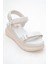 4760 Beyaz Kadın Sandalet 4