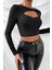 Kadın Siyah Göğüs Dekolteli Çapraz Askılı Uzun Kollu Crop Top Bluz 3