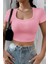 Kadın Pembe Yarım Kol Düz Yaka Crop Top Bluz 5