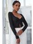 Kadın Siyah Uzun Kollu Düğmeli Göğüs ve Göbek Dekolteli Crop Top Bluz 5