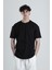 Siyah Halat Detaylı Tasarım T-Shirt 2