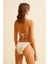 Dokulu Aksesuarlı Ekru Üçgen Bikini Takım 4