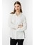 Kapak Cepli Düğmeli Ekru Kadın Gömlek 3526-2Y5 3