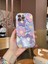 Çiçek Desenli Mor Pembe Renkli Kıvrımlı iPhone 15 Pro Max Telefon Kılıfı 4