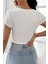 Kadın Beyaz Yarım Kol Düz Yaka Crop Top Bluz 2