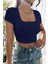 Kadın Lacivert Yarım Kol Düz Yaka Crop Top Bluz 4
