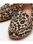 01AYH303610A133 KADIN Deri Siyah Leopar Desenli Günlük Loafer 3