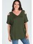 Büyük Beden Omuzu V Pencere Kısa Kol Bluz 2