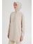 Yakası ve Kolları Ribanalı Yarım Boğaz Fermuarlı Tunik-Camel 25YT412 2