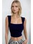 Kare Yaka Büzgü Detaylı Esnek Crop Bluz 3