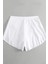- Kadın Beyaz Yırtmaçlı Etek Görünümlü Şık Deniz Şortu 4