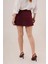 Önü Piliseli Yandan Bağlama Detaylı Bordo Mini Şort Etek 4