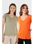 V Yaka Relaxed Fit Yırtmaç Detaylı 2'li Paket Bluz Bayan Bluz 5862000S2 1