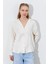 Kadın Krem Sedef Düğmeli Gömlek 3