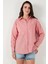 Regular Fit Uzun Kollu Cepli Çizgili Gömlek Bayan Gömlek 6772895 5