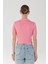 Yakası Aksesuar Detaylı Polo Yaka Crop Tişört 4