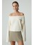 Carıbou Kadın Asimetrik Yakalı Şardonsuz Tek Omzu Açık Baskılı Ekru Sweatshirt 1
