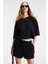 Vela Kadın Esnek Kumaşlı Bisiklet Yaka Oversize Fit Siyah T-Shirt 1