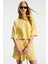 Vela Kadın Esnek Kumaşlı Bisiklet Yaka Oversize Fit Bej T-Shirt 4