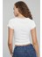 - Kadın Beyaz Göğsü ve Kolları Dantelli Fiyonklu Kısa Kol Crop Top Bluz 2