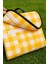 Kendinden Çantalı Sarı Ekose Piknik Örtüsü 150X150 cm Taşınabilir Cırtlı Piknik Matı, Taşıma Kordonlu, Ince Katlanabilir Örtü 2