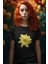 Sarı Çiçek Baskılı Siyah Kadın T-Shirt 1
