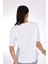 Taş Cepli Basic Beyaz T-Shirt – Sadelikte Işıltı Saklı 4