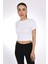 Beyaz Taş Detaylı Fit Crop T-Shirt – Işıltıyla Şıklığı Yansıt 5