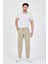Erkek Bej Pamuklu Keten Görünümlü Beli Bağcıklı Relaxed Fit Yazlık Chino Pantolon 3