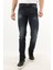 Erkek Orta Bel Taşlanmış Jean Pantolon Lacivert 4