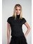 Bisiklet Yaka Kısa Siyah Bluz 1