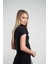 Bisiklet Yaka Kısa Siyah Bluz 4