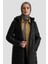 Kapişonlu Uzun Kapitone Mont 24KD7523 Siyah 3