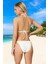 Modern Üçgen Bikini Takımı Şık Detaylı Esnek Kumaş Yaz Koleksiyonu Klora Dayanıklı 2