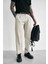 Erkek Dokulu Ince Kumaş Regular Fit Pantolon Bej 4