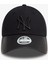 9forty New York Yankees.- 2