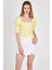 Sarı Kare Yaka Fiyonk Detaylı Crop Bluz 1349 2