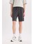 Yeni Sezon %100 Pamuk Slim Fit Dar Kesim Dar Paça Cepli Basic Düz Şort 1
