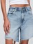 Kadın Mavi 8" Mid Rise '90S Loose Denim Bermuda Şort 2