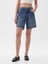 Kadın Koyu Mavi 8" Mid Rise '90S Loose Denim Bermuda Şort 8