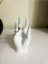 Minimalist Low-Poly El Figürü ve Yüzük Standı 2