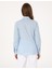 Kadın Açık Mavi Slim Fit Uzun Kollu Gömlek 50313589-VR003 5