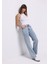 Straight Fit Orta Bel Düz Paça Kadın Indigo Jean Pantolon 1