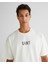 Erkek Krem Relaxed Fit Bisiklet Yaka Logolu T-Shirt 2325139T.113 4