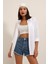 Beyaz Oversize Uzun Basic Dokuma Gömlek 1