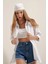 Beyaz Oversize Uzun Basic Dokuma Gömlek 4