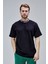 Sanders Siyah Bisiklet Yaka Boynu Lastikli Oversize Erkek Tshirt 1